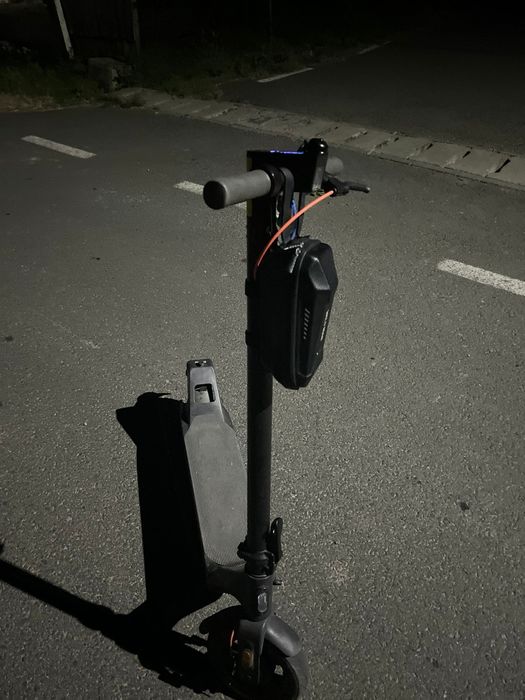 Trotineta Xiaomi 4 lite