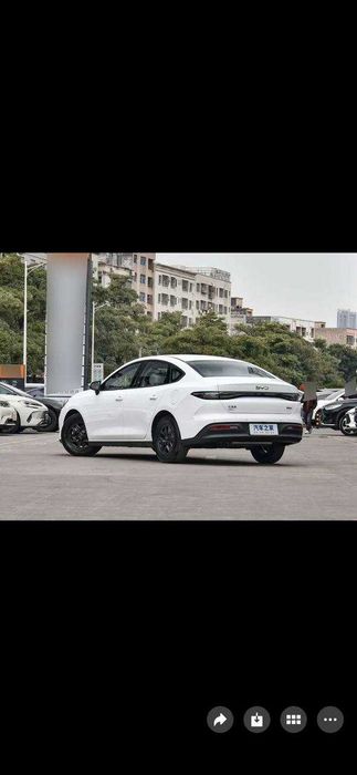 BYD Seal 05 гибрид (бензин+ электро)