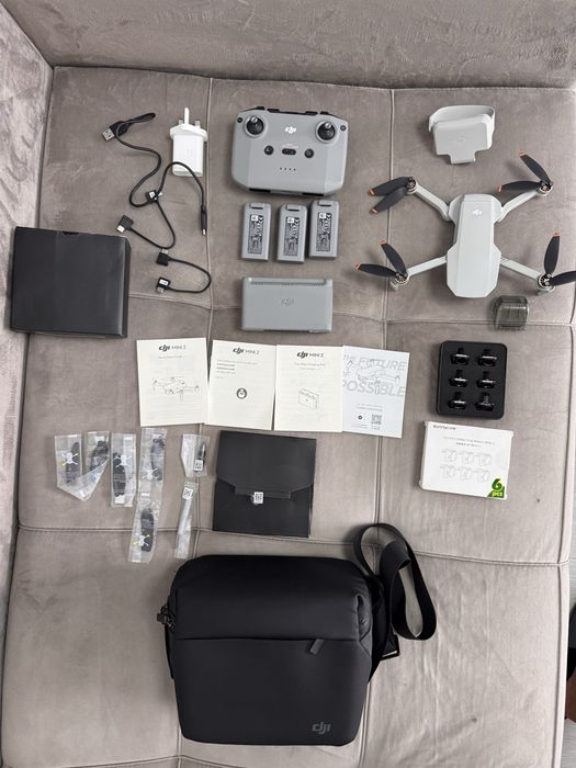 Dronă DJI Mini 2 Fly More Combo – Stare Impecabilă, doar testata , Pachet Complet + Filtre