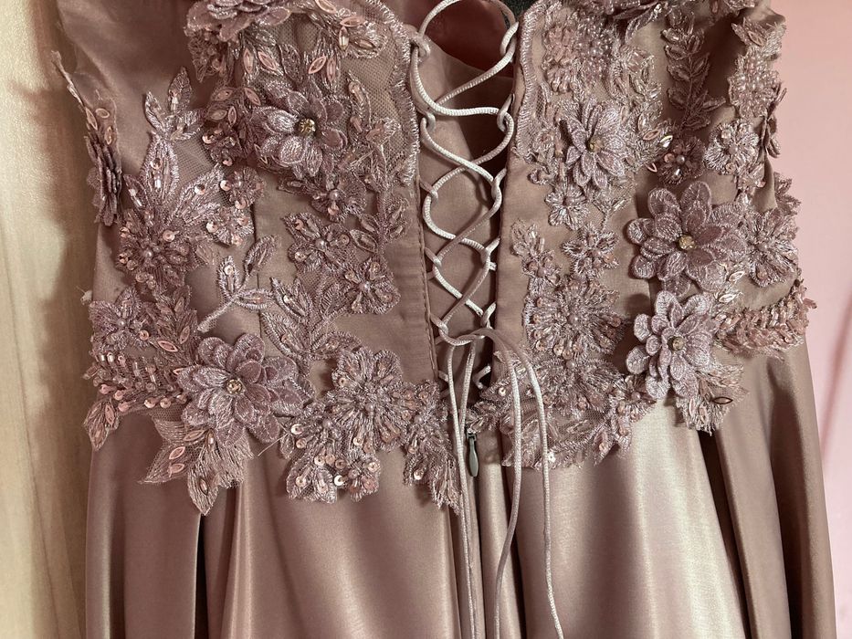 Официална/бална рокля