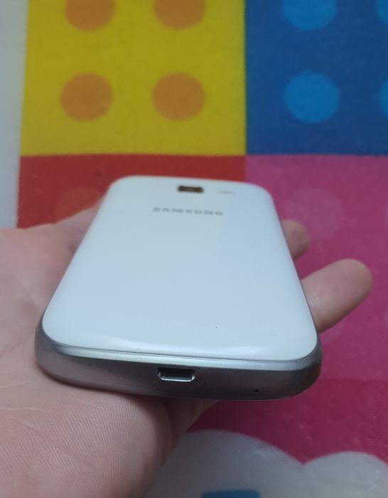 Vând Samsung Trend Lte de colectie.Pret 160 ron