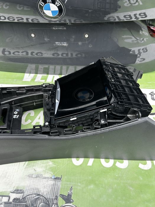 Capac scrumieră BMW G20