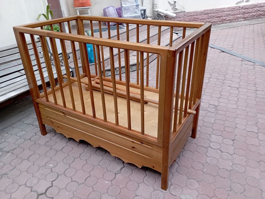 Кроватка детская