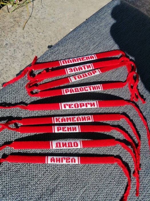 Мартеници: Гривни с имена (ръчна изработка!)