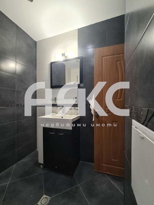 Продава се Тристаен апартамент в София, Люлин 6 - 113 кв.м за 2363 €/кв.м - Снимка #7