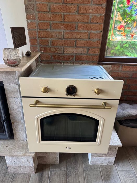 Cuptor Rustic Incorporabil Beko