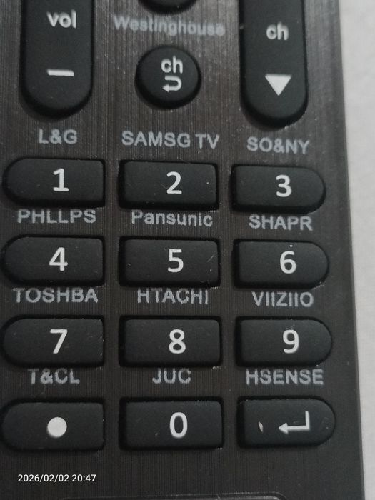 Vând telecomandă tv universală