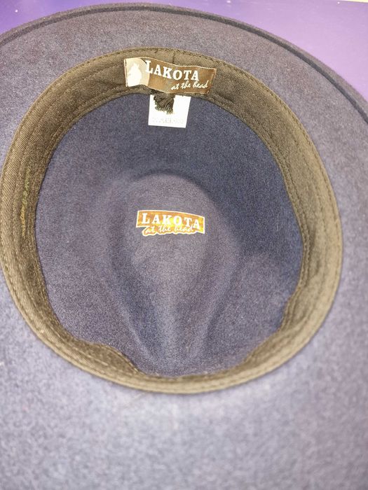 Vand palarii noi de lana barbatesti de calitate superioara si elegante