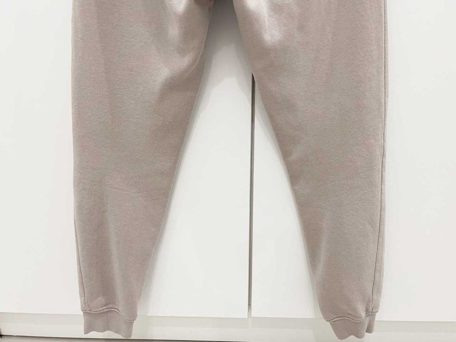 Подарявам долнище H&M XS