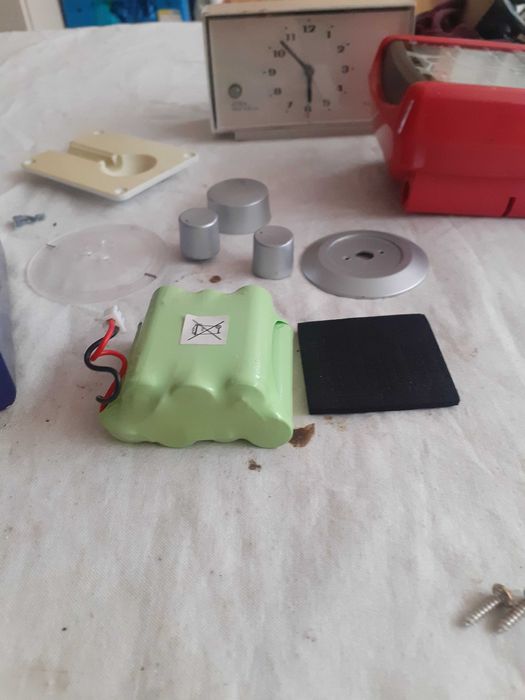 radio analogic Germania cu acumulator