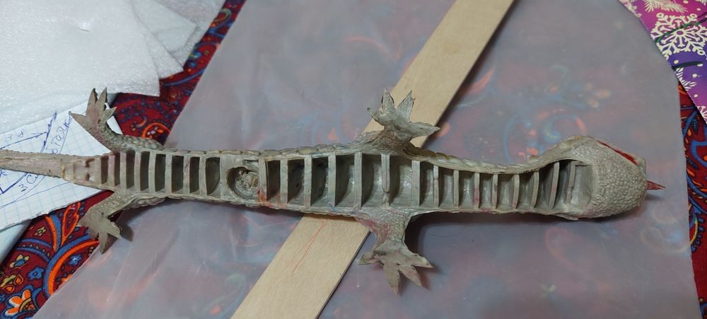 Продаю резиновую дракона