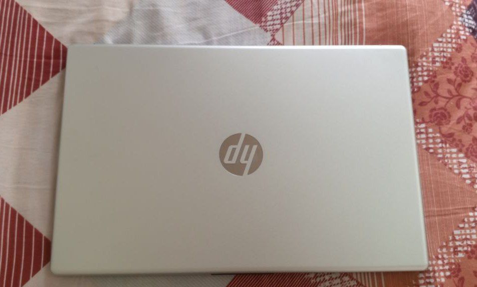 HP noutbook sotiladi