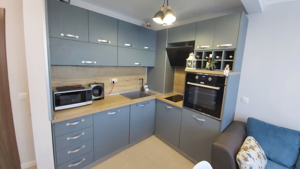 Първа линия в Равда двустаен