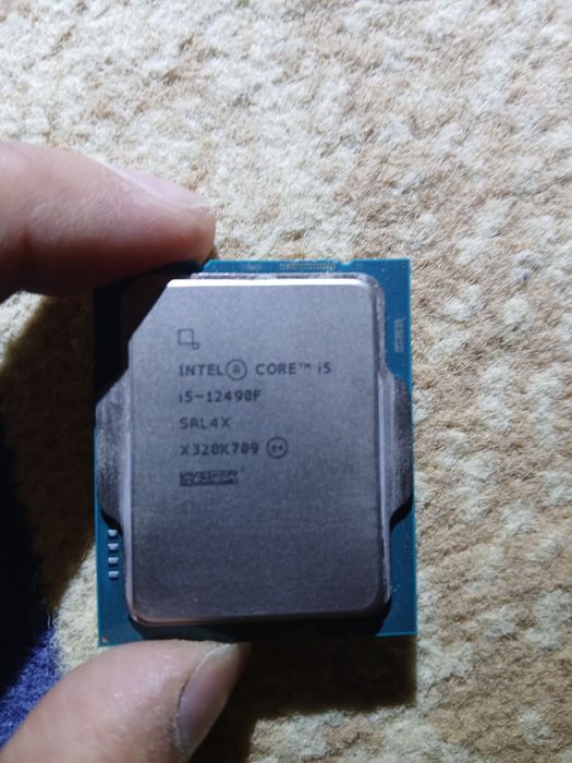 Продам Игровой процессор.    I5 12490F