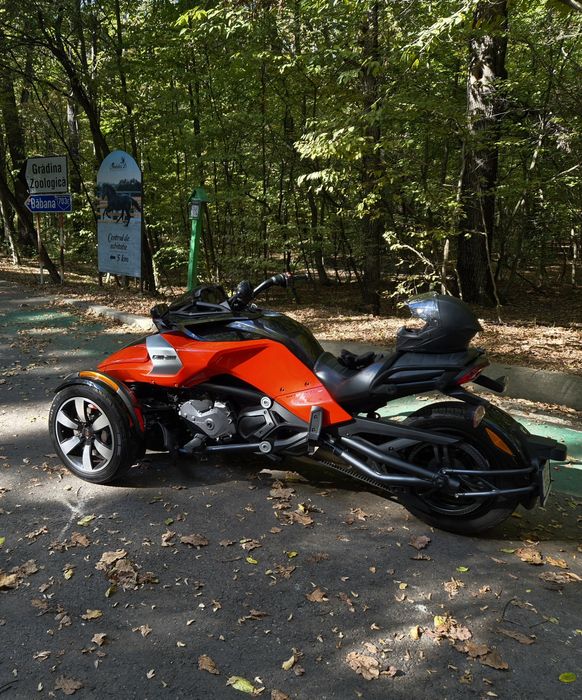 Can am SPYDER  f3s