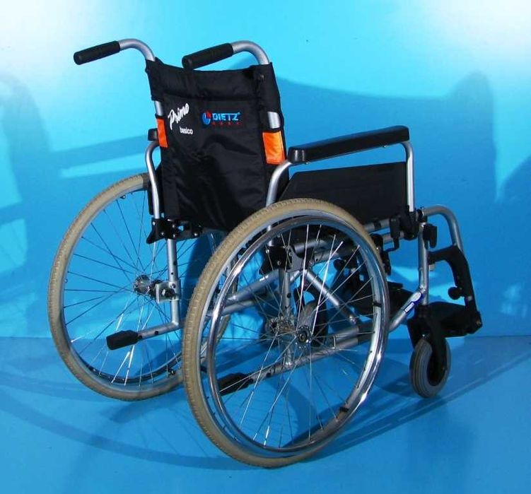 Scaun cu rotile handicap Dietz - latime sezut 45 cm