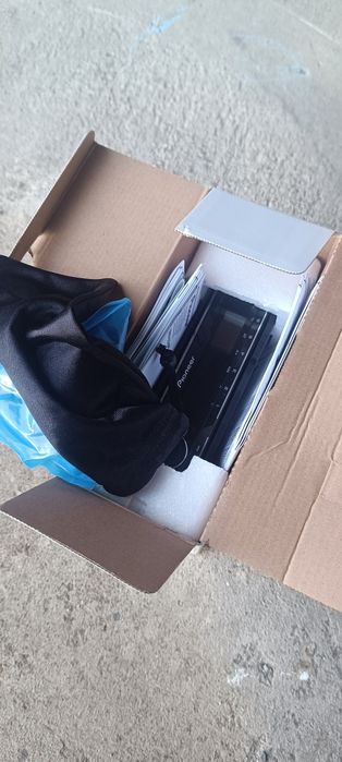 Продам автомагнитолу