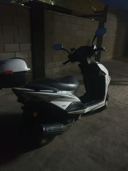 Срочно продам скутер