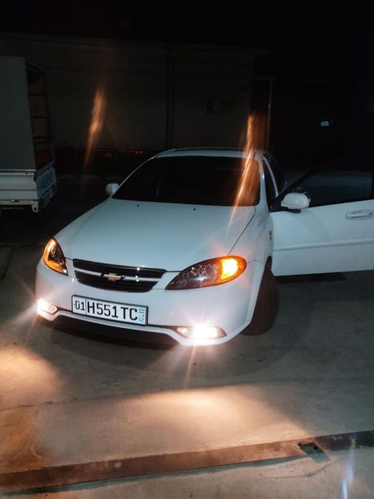 Lasetti jentra qilingan dakumentalniy