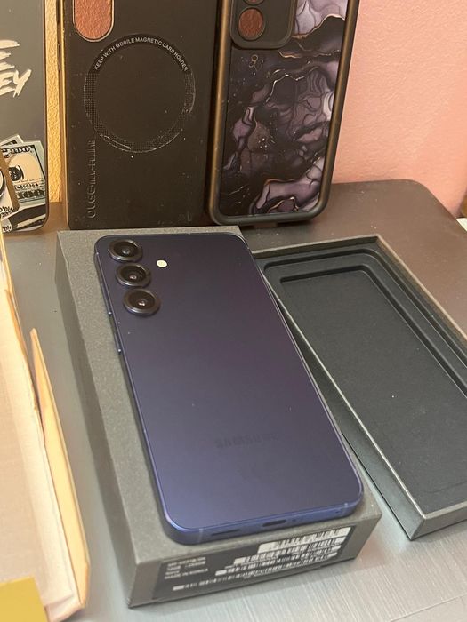 Samsung S25 blue vând/schimb