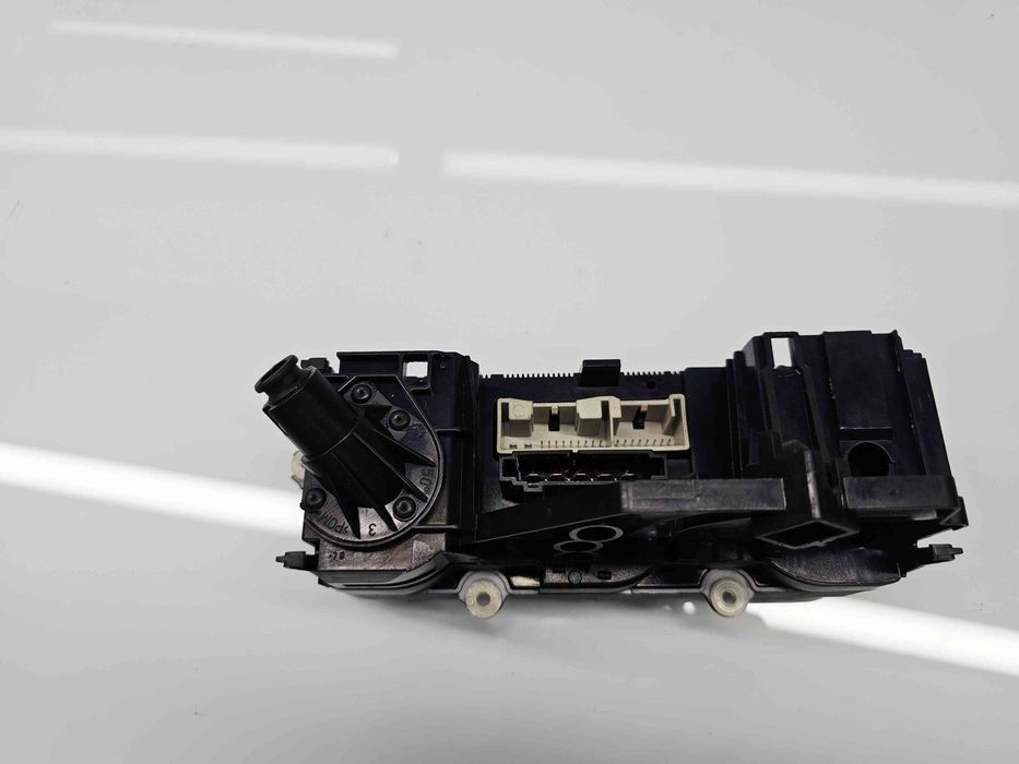 Panou comanda clima Volkswagen Passat B6 (3C2) [Fabr 2005-2010] OEM