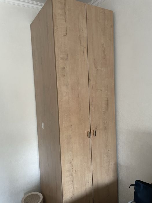 Продам шкаф 2х дверный