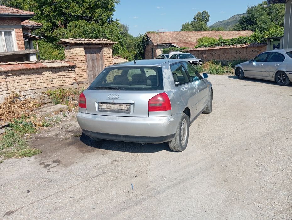 Продавам Ауди А3 8l 1.6 101  На Части