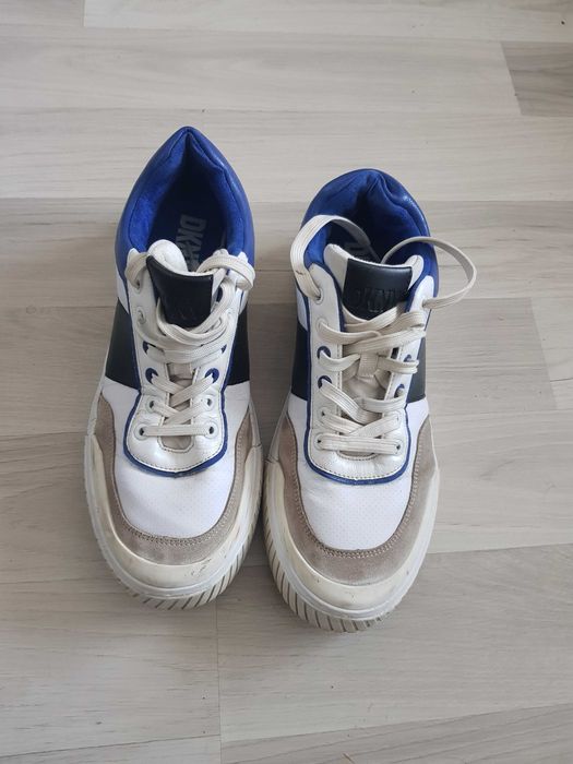 Sneakers DKNY – mărimea 43