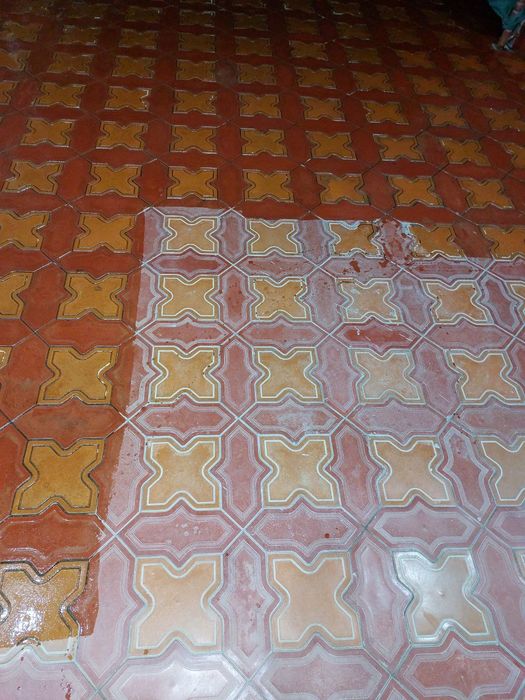 Beton va bruschatkalar uchun maxsus lak ximoyalovchi qoplama