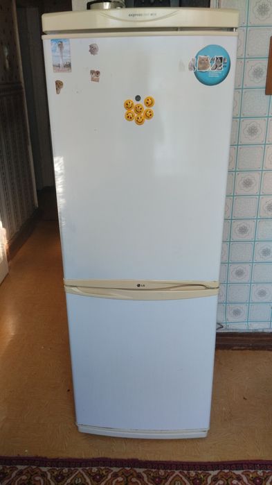 Продам холодильник срочно