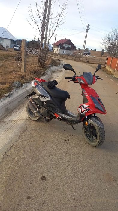 Scuter explorer race 50GT