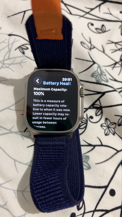 Apple watch Ultra 2022   49mm.  Celluar - GPS