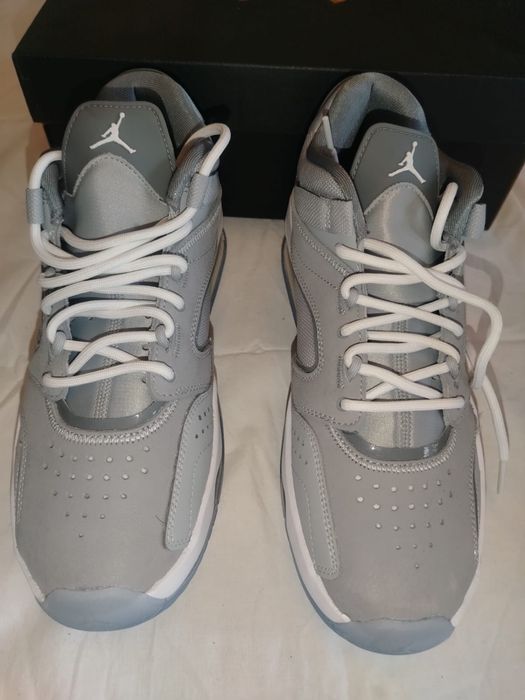 Adidas Jordan  noi la cutie
