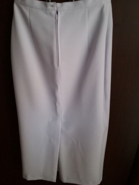 Costum de dama , marimea 42 nou