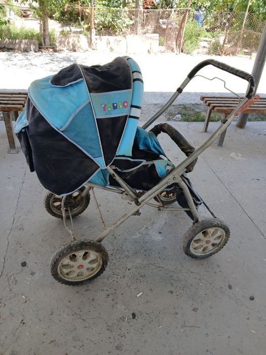 Детский КОЛЯСКА сатылады сатылады сынган кыйылган жери жок