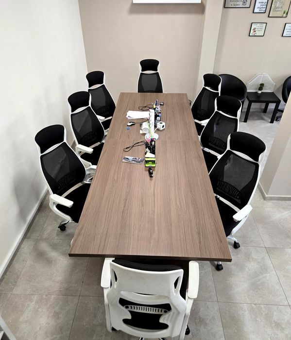 Офис обзавеждане