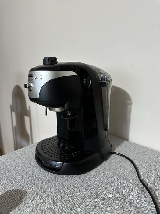 Espressor manual De'Longhi EC221.B