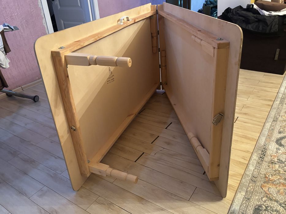 Продам Стол 0.90х3.08