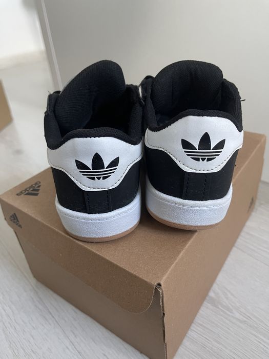Adidasi copii 27