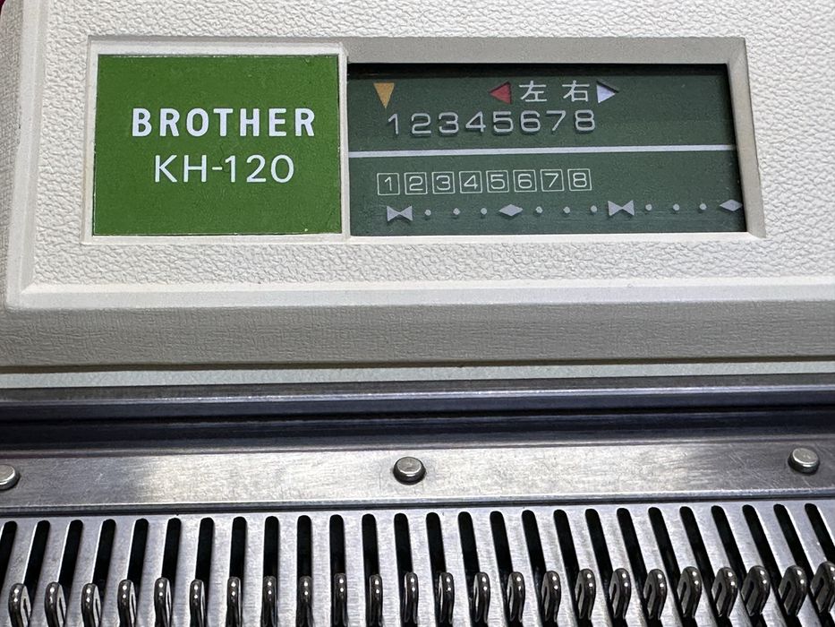 Вязальная машина Brother KH120