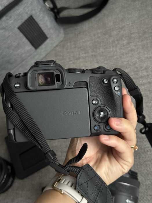 Продам видеокамеру