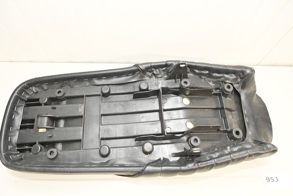 Cafe Racer Custom Sa sezut pilot