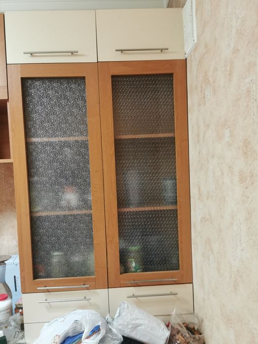 Кухоная мебель срочно!