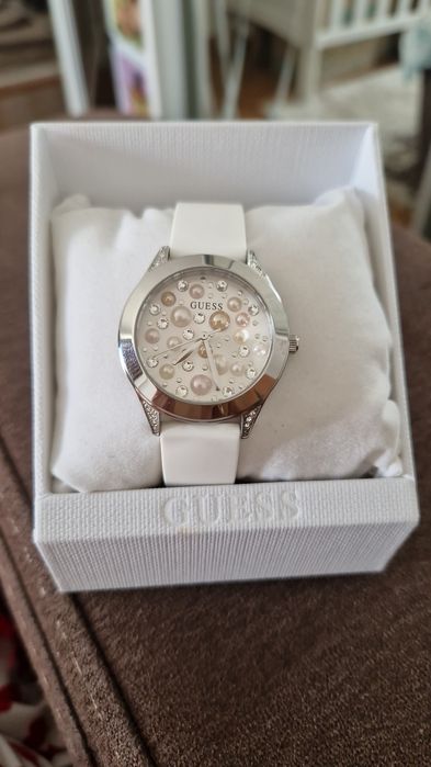 Ceas Guess  Alb pearl