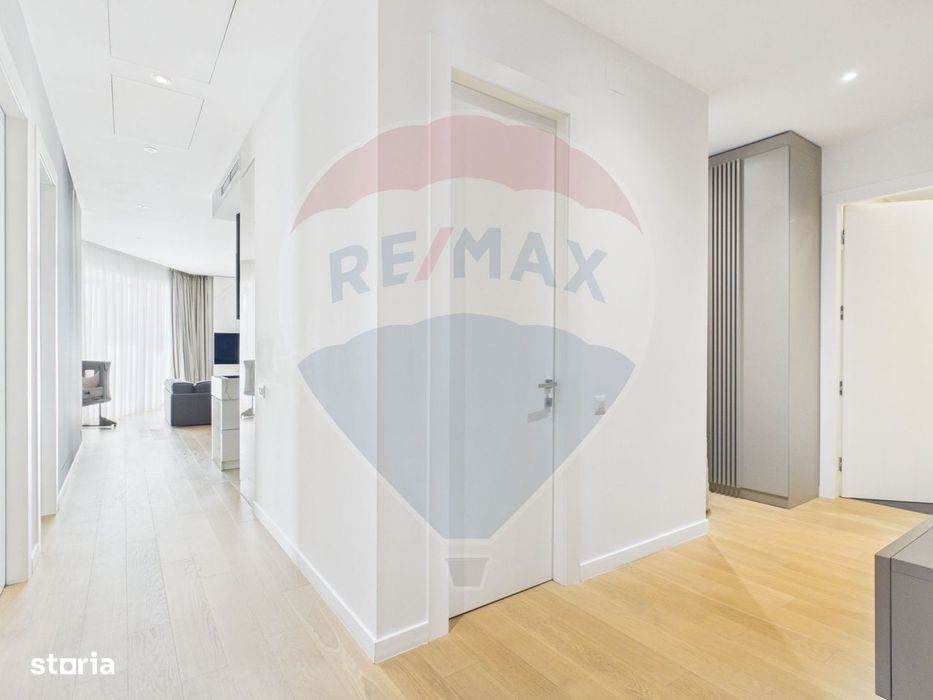 De vanzare | 4 camere ONE VERDI PARK + 2 locuri de parcare si boxa