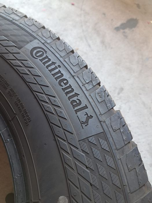 2 anvelope Allseasons 235 65 r16 C Continental