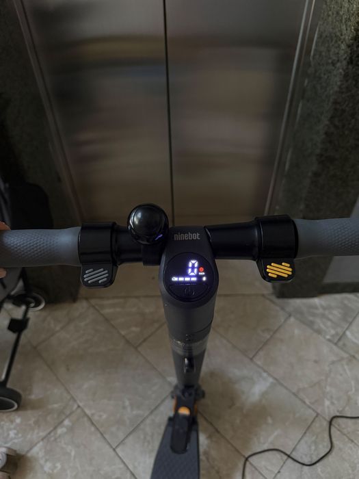 Электросамокат Ninebot KickScooter E25(Segway)