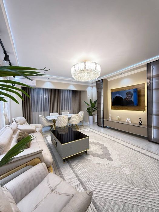 Дружба народов 3 комнатний