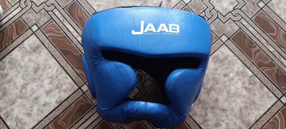 Шлем для единоборств