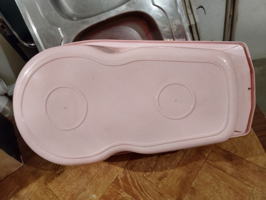 Бебешки  корита: розово 90/45 см от Кипър.друго с термометър  Bebejoj